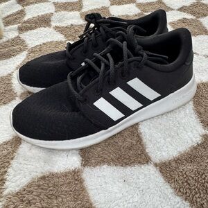 Adidas Cloudfoam Size 6
